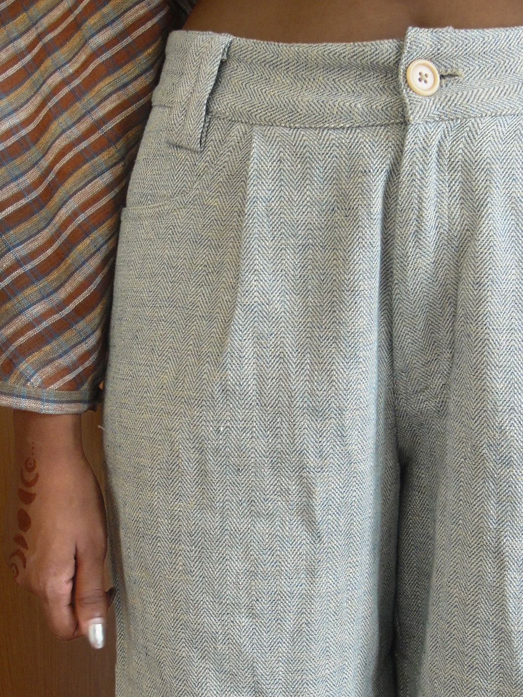 Landscape Shorts in Herringbone Weave
